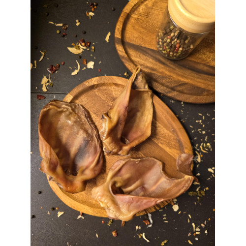 Ухо (свинина) 1шт 